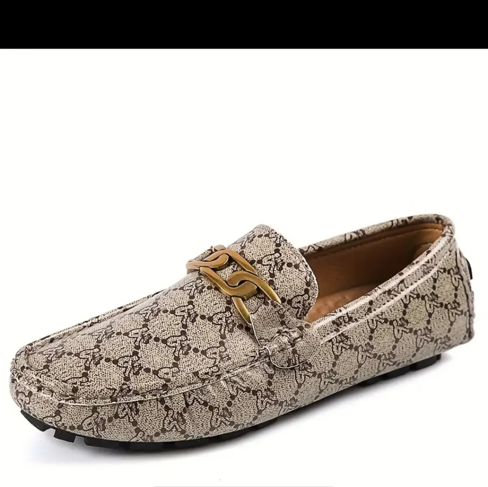 Like New - Mens Designer Inspired Loafers - Picture 3 of 4